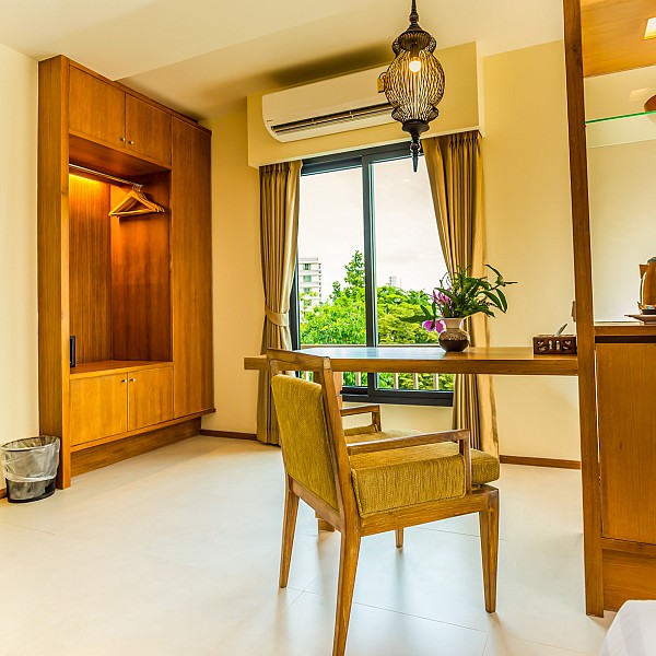 Premier Room